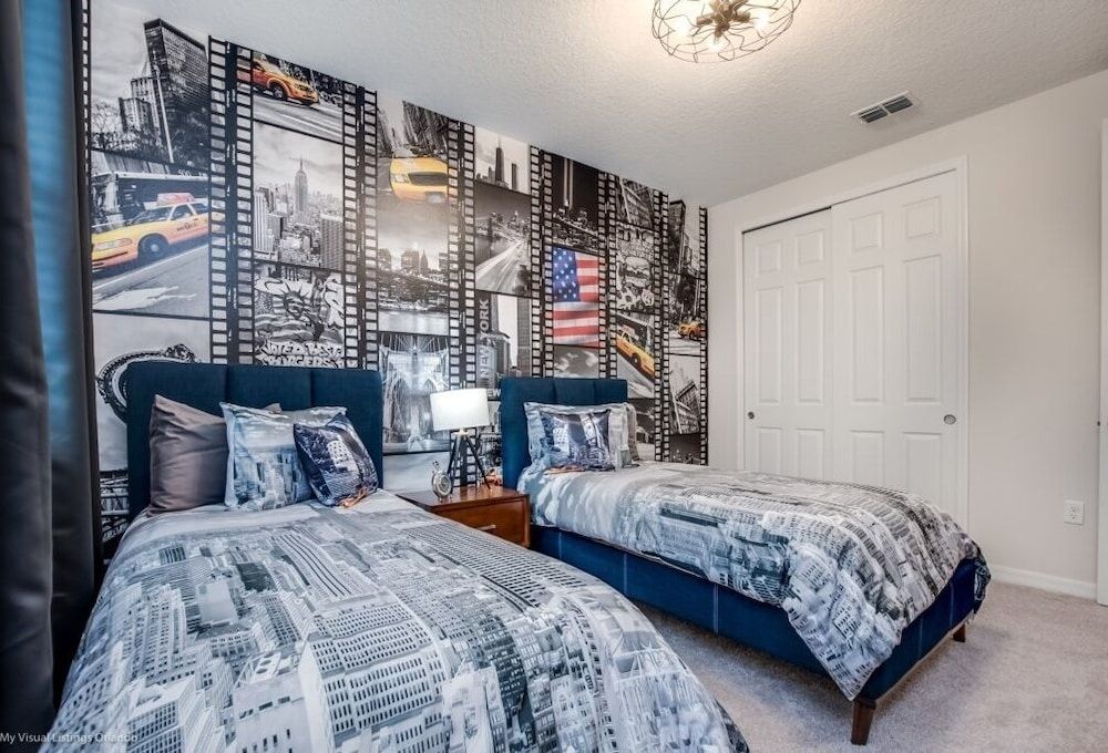 Solara Resort 9 Bedroom Resort Villa by RedAwning Villa, Multiple Bedrooms 9