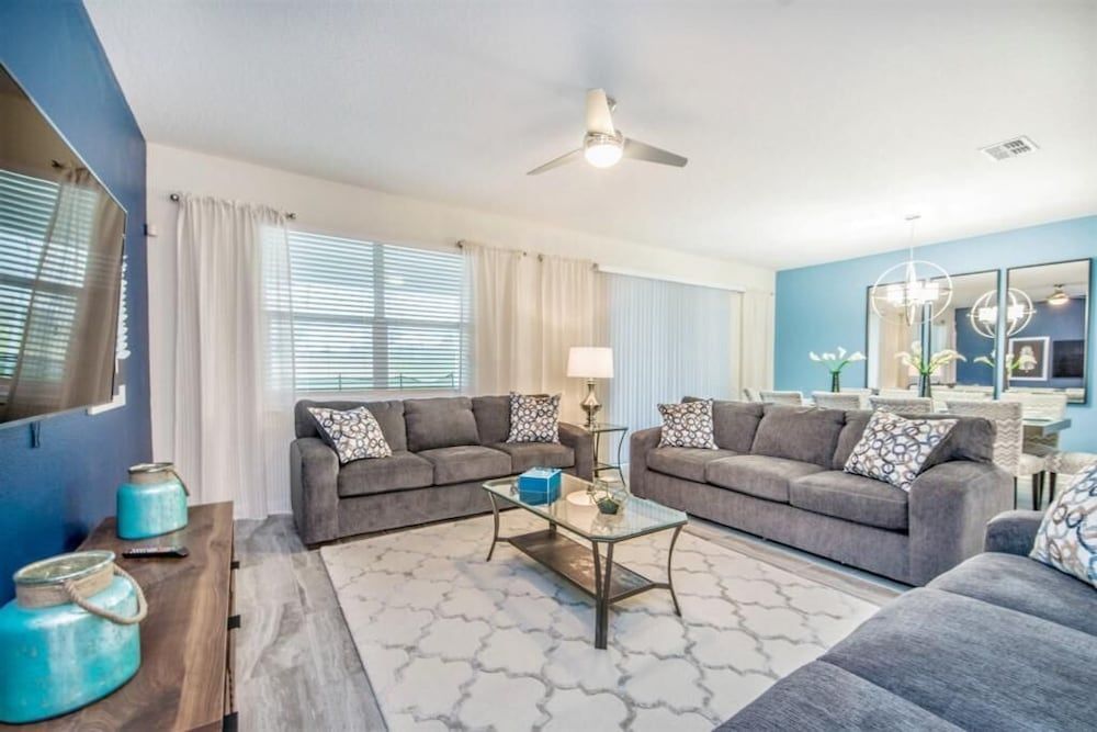 New! Champions Gate Huge Space For 16! 8 Bedroom Villa by Redawning Villa, Multiple Bedrooms 20