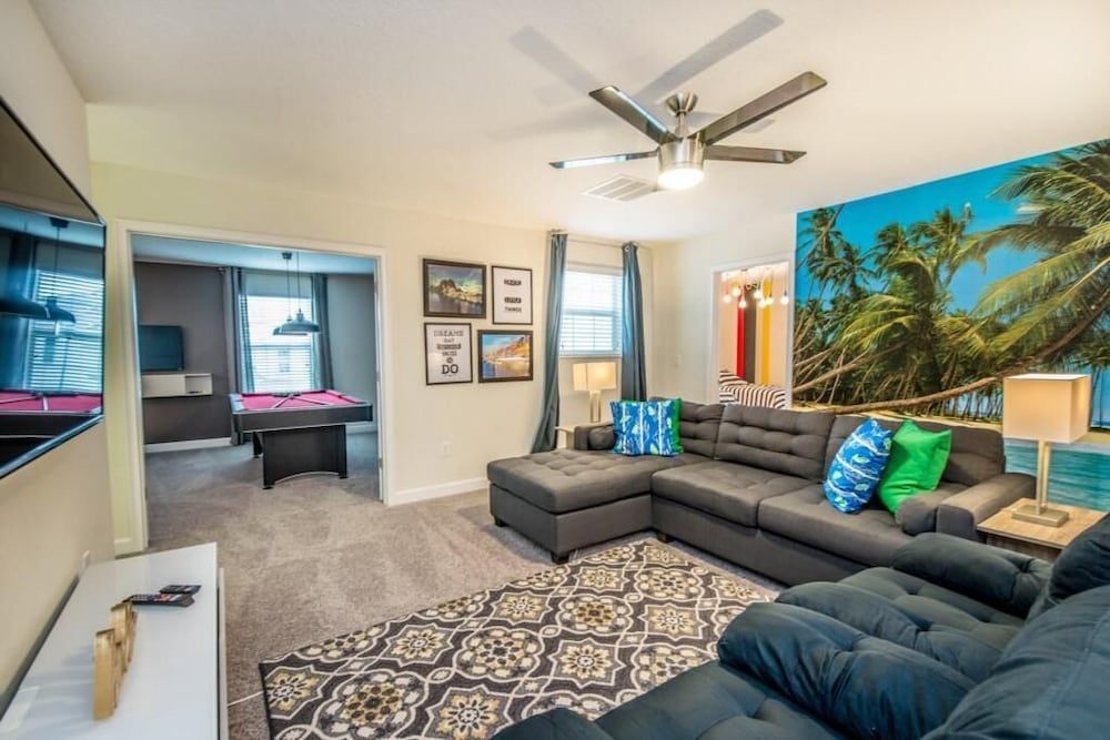 New! Champions Gate Huge Space For 16! 8 Bedroom Villa by Redawning Villa, Multiple Bedrooms 25