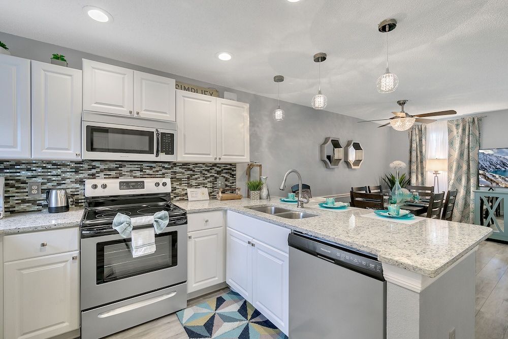 Family Vacation Home, Water Park+Endless Amenities Deluxe Villa, 2 Bedrooms, Pool Access 10