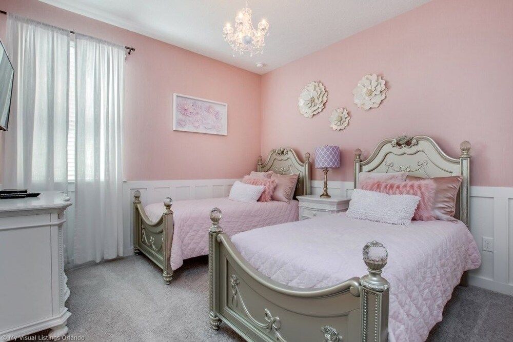 1504 New Luxury 6 Bed With Pool/spa 6 Bedroom Villa by RedAwning Villa, 6 Bedrooms 9