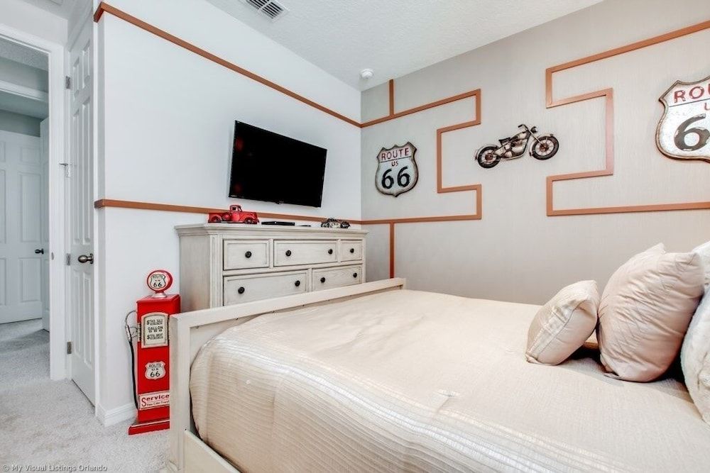 1504 New Luxury 6 Bed With Pool/spa 6 Bedroom Villa by RedAwning Villa, 6 Bedrooms 13