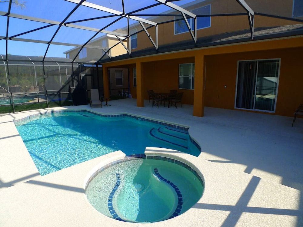 undefined Veranda Palms IHR 3083 2