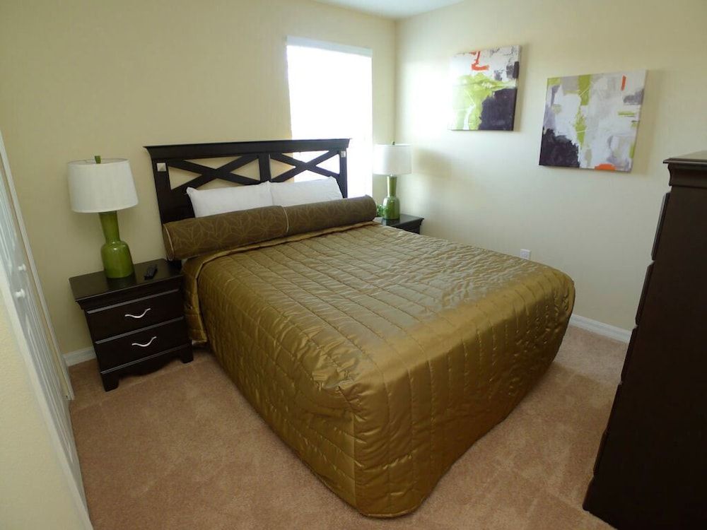 undefined Veranda Palms IHR 3083 7