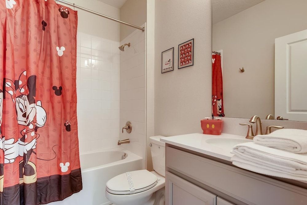 8992 CC - Exquisite 5 Bed Single Family House, Multiple Beds (8992 CC - Exquisite 5 Bed Single Fami) 14