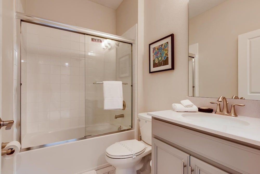 8992 CC - Exquisite 5 Bed Single Family House, Multiple Beds (8992 CC - Exquisite 5 Bed Single Fami) 10