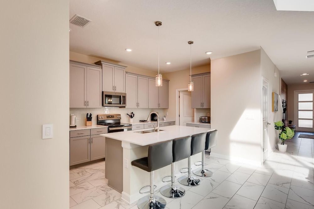 undefined 8992 CC - Exquisite 5 Bed Single Family 6