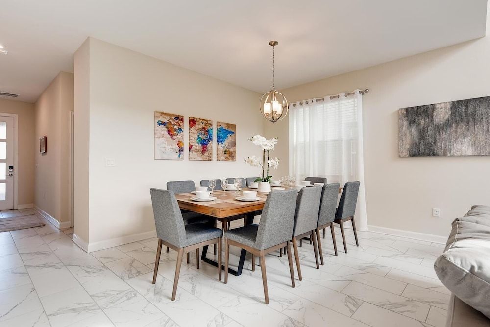 undefined 8992 CC - Exquisite 5 Bed Single Family 8