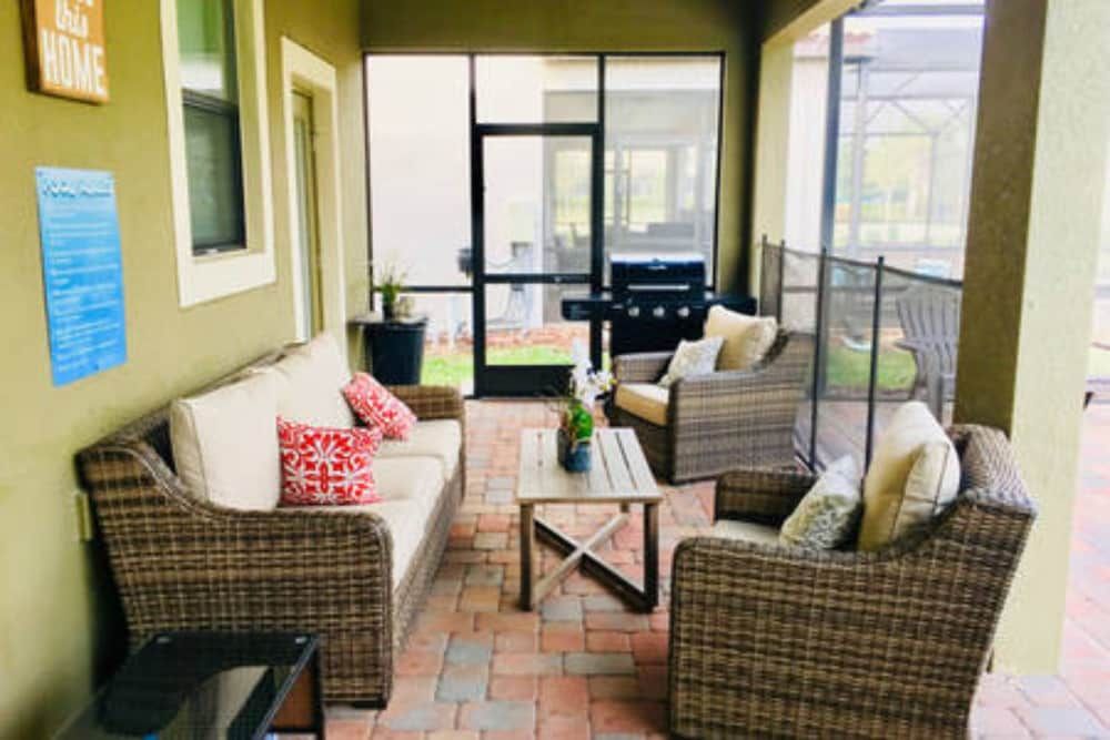 Champions Gate IHR 4014 Villa 21