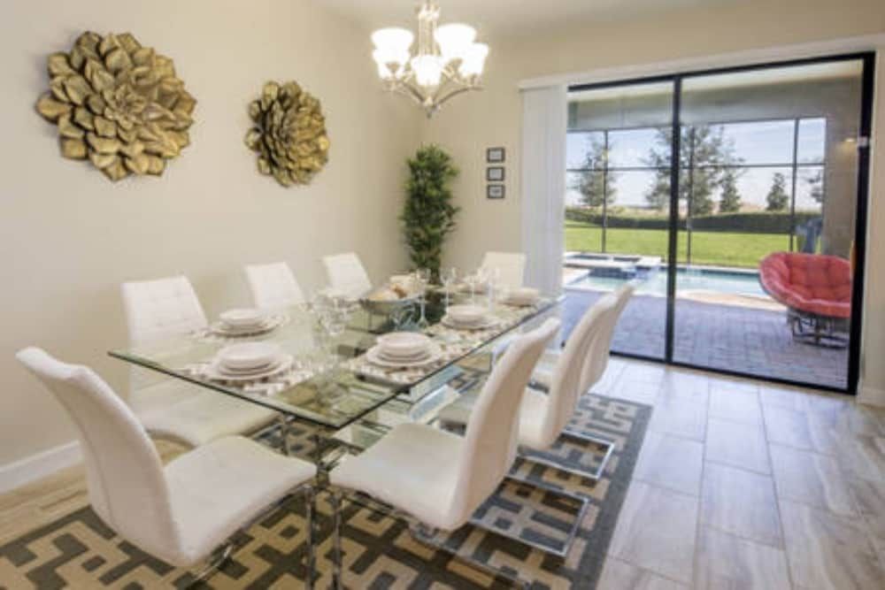 Champions Gate IHR 4014 Villa 16