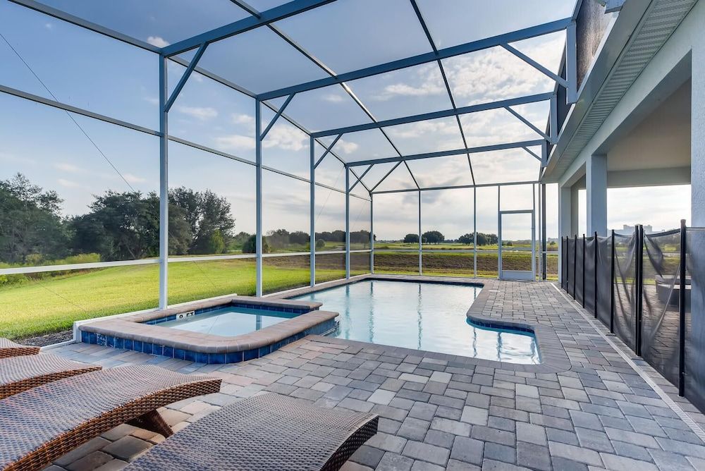 undefined 8801 IC 8BR Dream Retreat: Luxury Villa 6