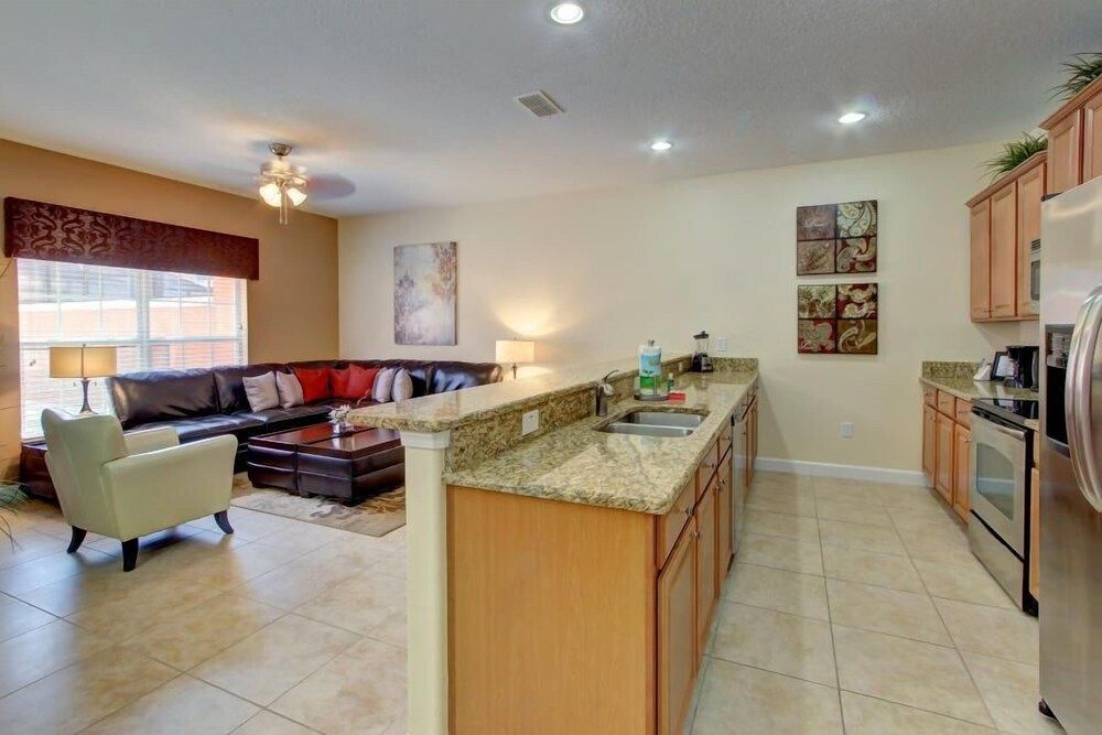 Paradise Palms- 4 Bed Townhome W/splashpool-3087pp 4 Bedroom Townhouse by RedAwning Townhome, 4 Bedrooms 19