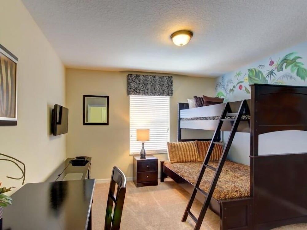 Paradise Palms- 4 Bed Townhome W/splashpool-3087pp 4 Bedroom Townhouse by RedAwning Townhome, 4 Bedrooms 12