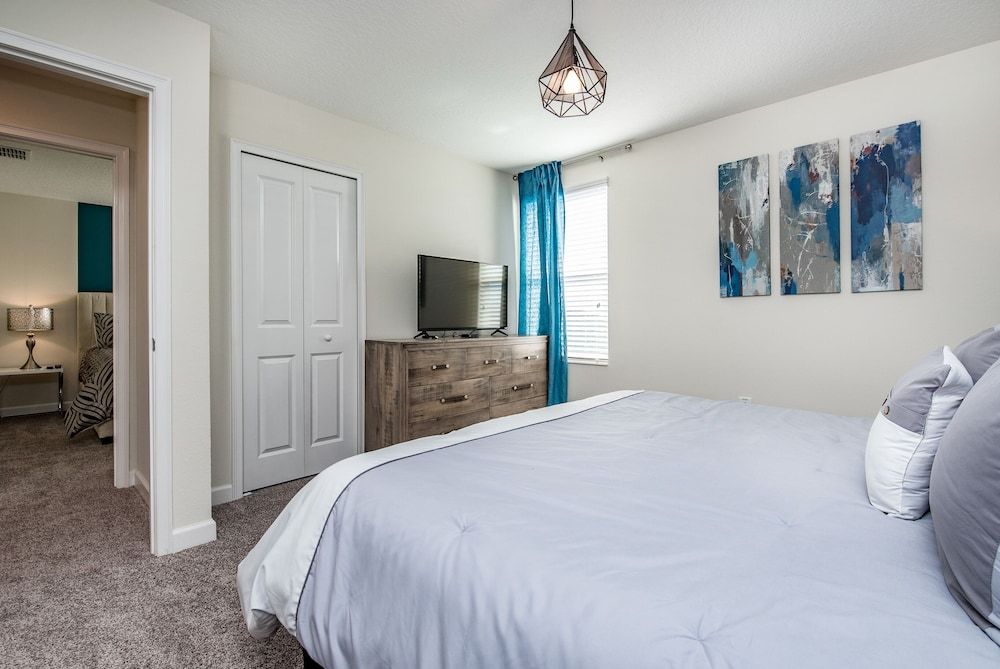 1554 Observer Lane Villa (Multiple Bedrooms) 5