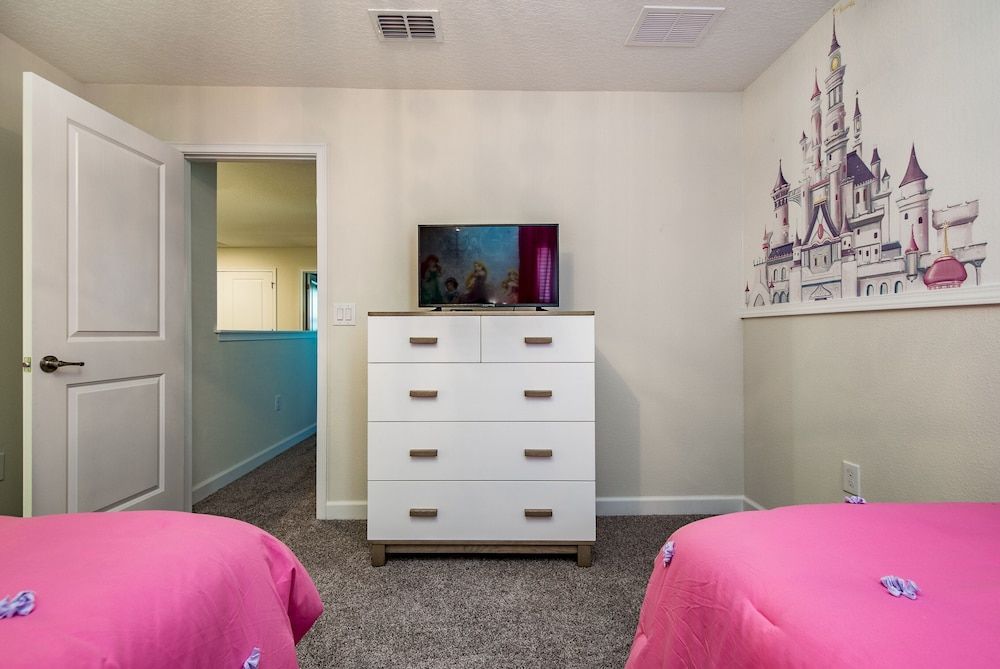 1554 Observer Lane Villa (Multiple Bedrooms) 17