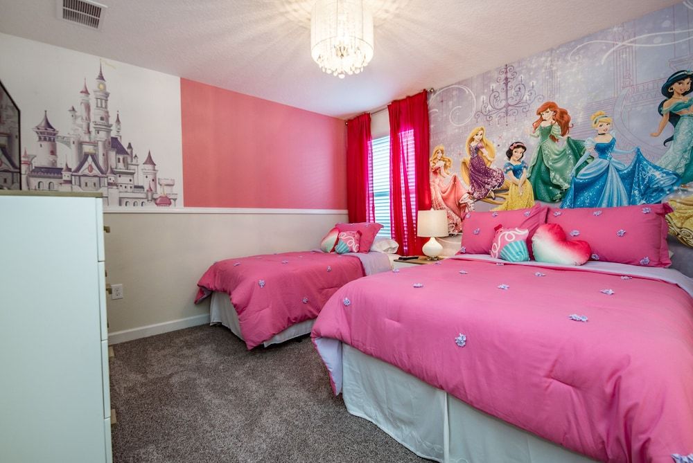 1554 Observer Lane Villa (Multiple Bedrooms) 2