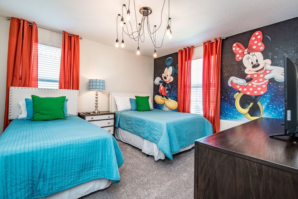 1554 Observer Lane Villa (Multiple Bedrooms) 26