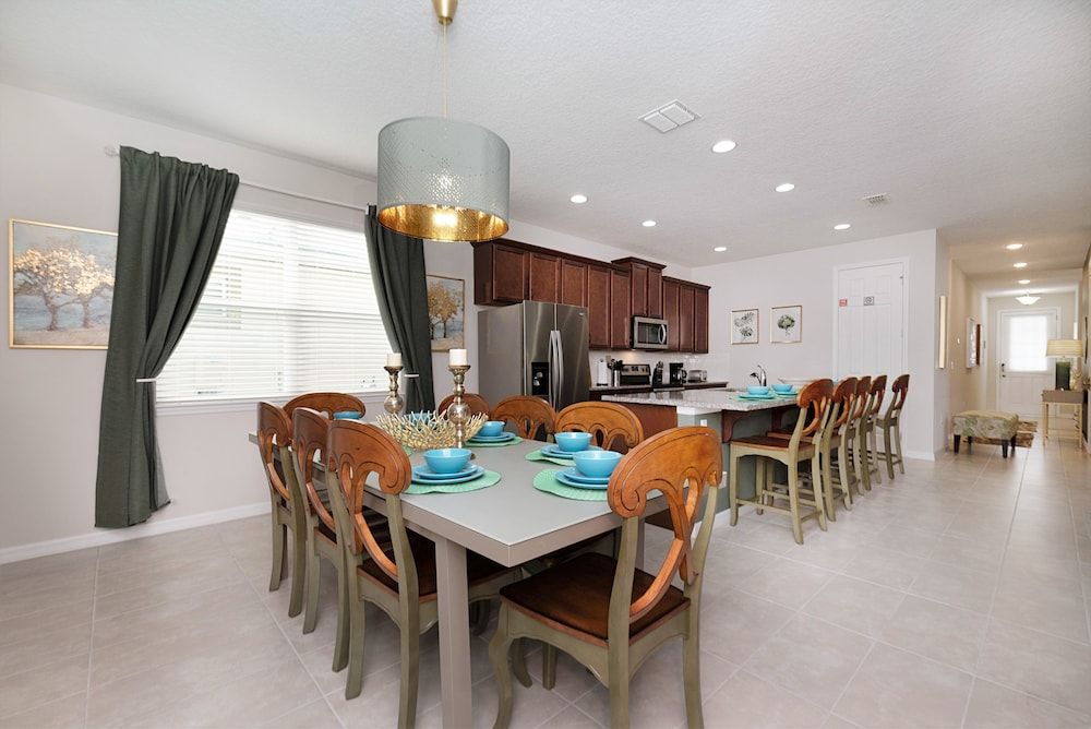 Amazing 6 Bedroom 5 Bathroom Solara Resort Villa Villa 31