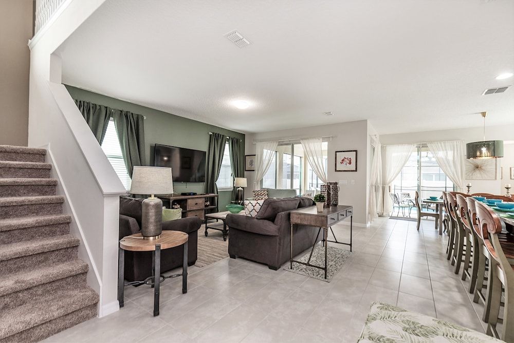 Amazing 6 Bedroom 5 Bathroom Solara Resort Villa Villa 41