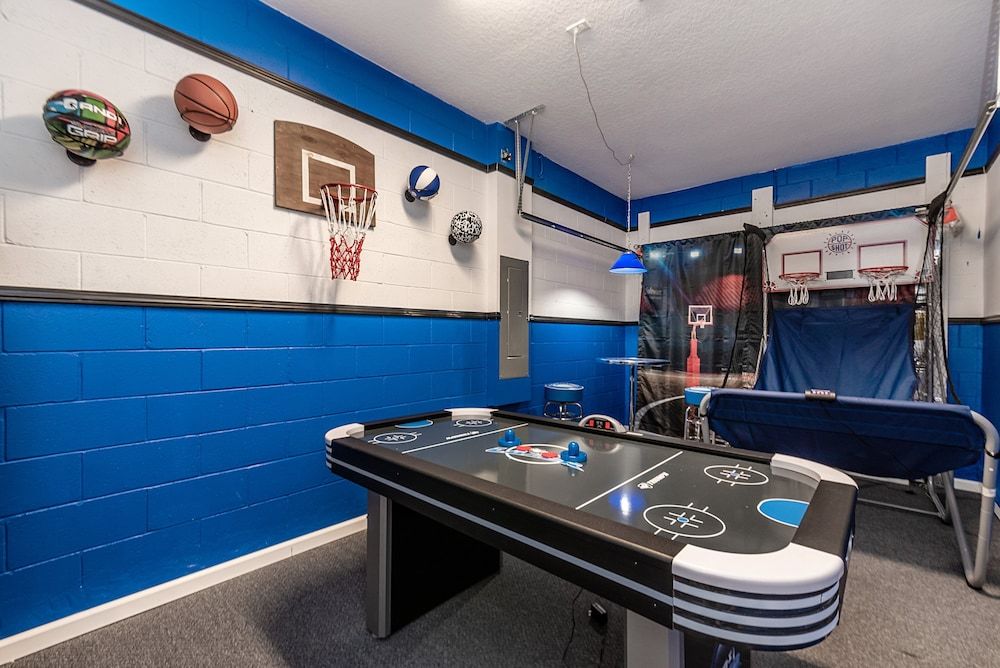 Amazing 6 Bedroom 5 Bathroom Solara Resort Villa Villa 61