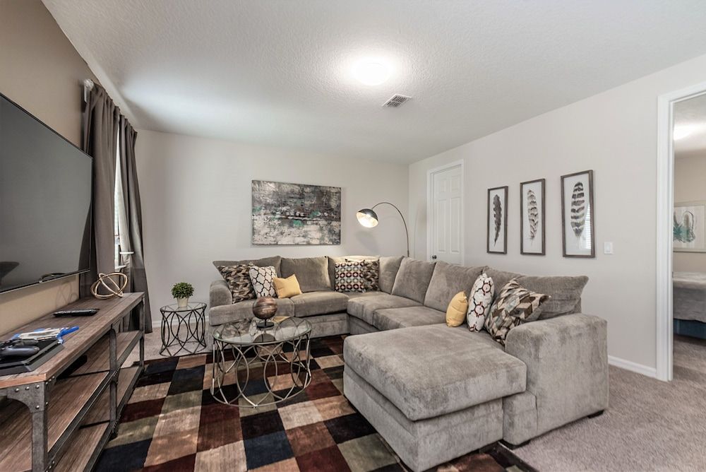 Amazing 6 Bedroom 5 Bathroom Solara Resort Villa Villa 40