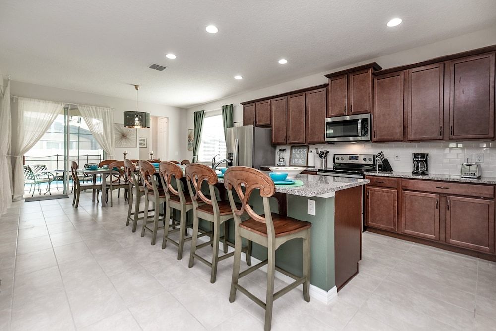 Amazing 6 Bedroom 5 Bathroom Solara Resort Villa Villa 29