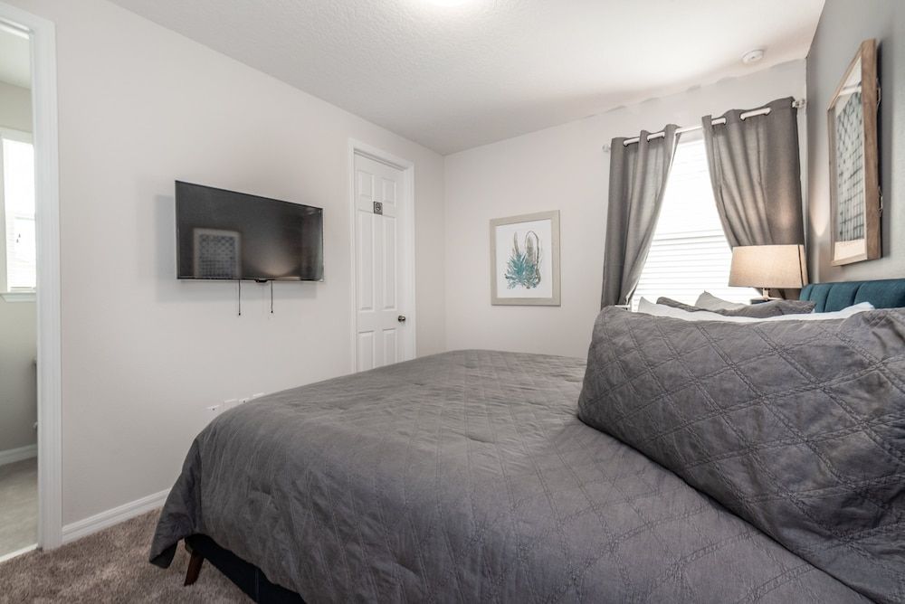 Amazing 6 Bedroom 5 Bathroom Solara Resort Villa Villa 21