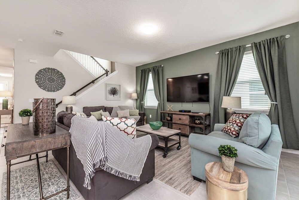 Amazing 6 Bedroom 5 Bathroom Solara Resort Villa Villa 42