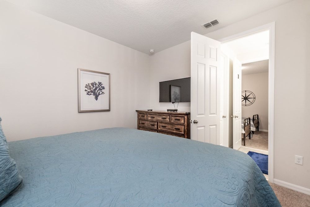 Amazing 6 Bedroom 5 Bathroom Solara Resort Villa Villa 13