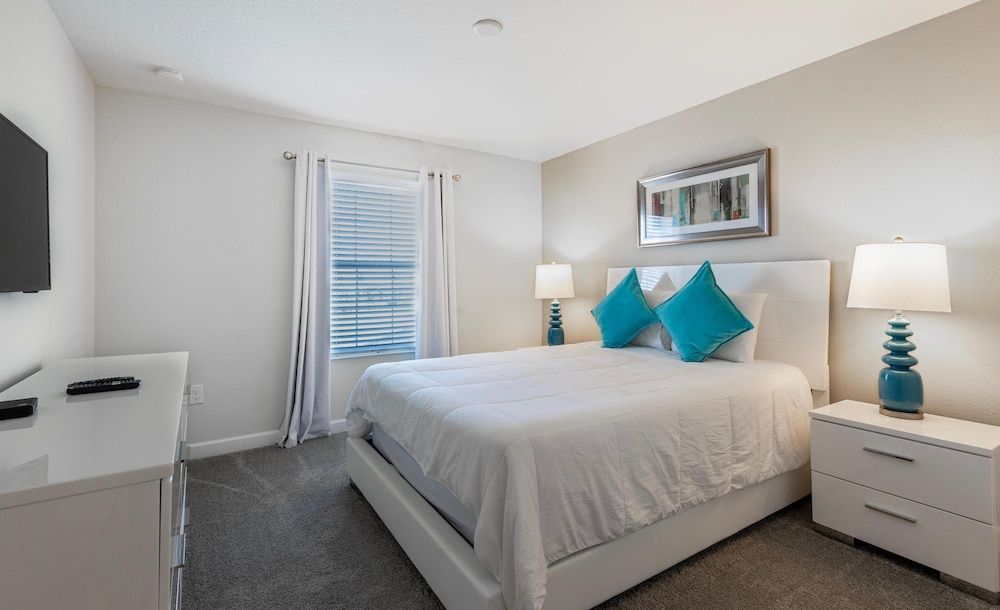 undefined 8957sid-the Retreat at Championsgate 3