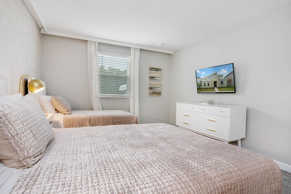 9BR Villa with Game Room & Theater House (4625TARGET) 7