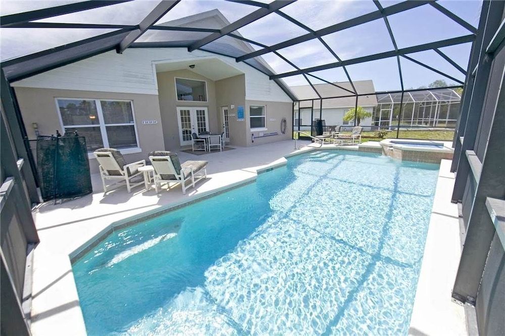 undefined Lou's Indian Creek 4 Bedroom Home by RedAwning