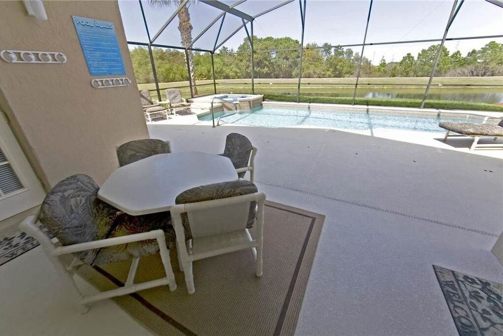 undefined Lou's Indian Creek 4 Bedroom Home by RedAwning 4