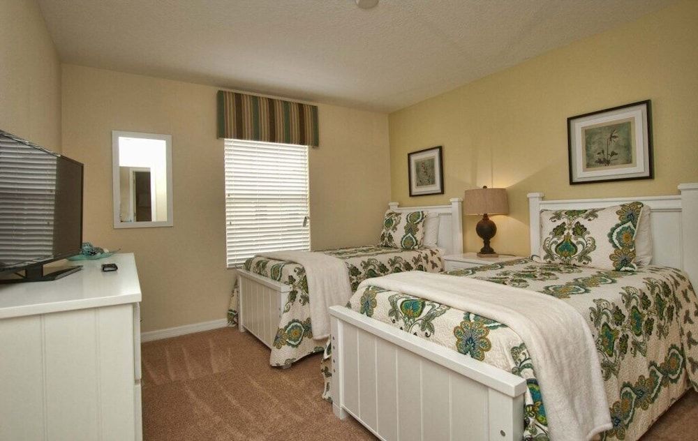 Paradise Palms- 4 Bed Townhome W/splashpool-3202pp 4 Bedroom Townhouse by RedAwning Townhome, 4 Bedrooms 6