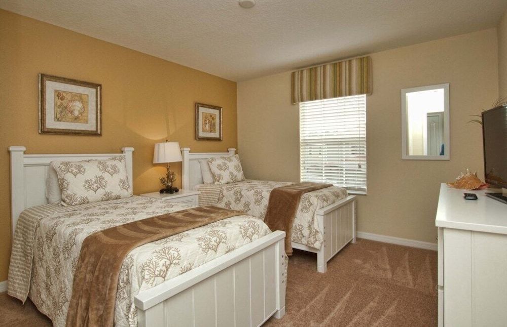 Paradise Palms- 4 Bed Townhome W/splashpool-3202pp 4 Bedroom Townhouse by RedAwning Townhome, 4 Bedrooms 4