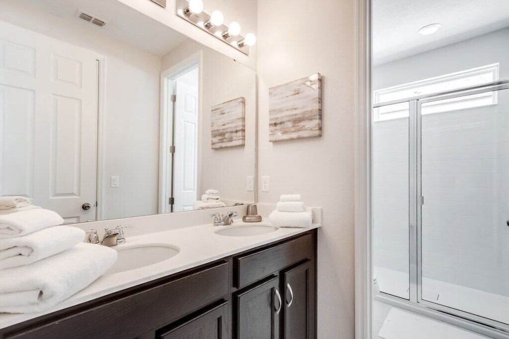 9 BD 6.5 BH House Villa Villa (1748CARRI) 59