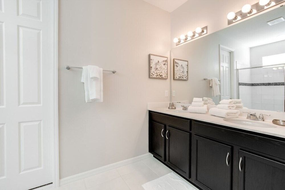 9 BD 6.5 BH House Villa Villa (1748CARRI) 52