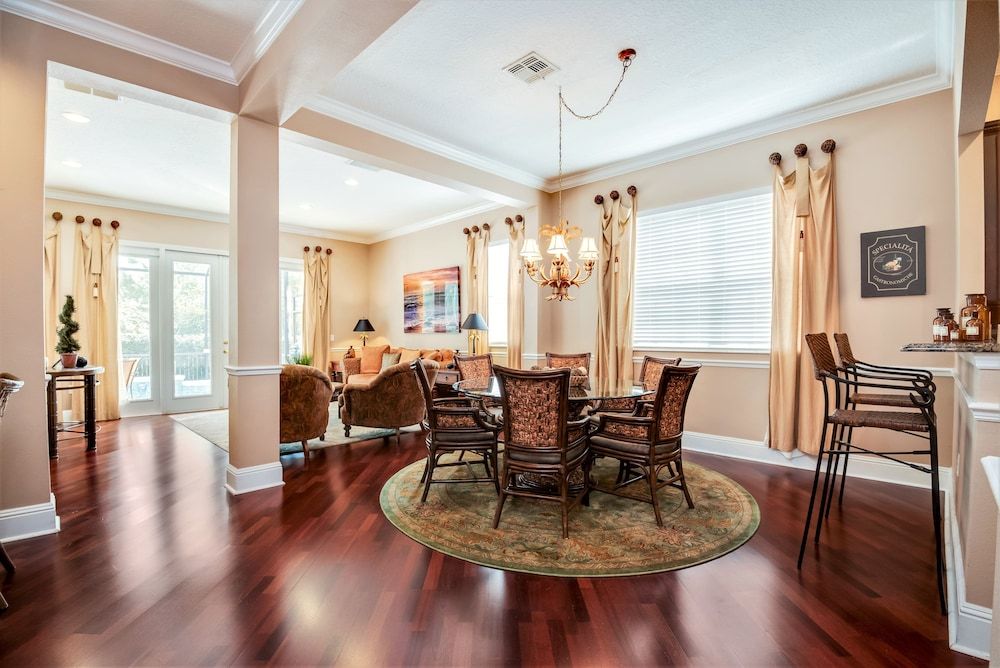 undefined 5bed 5Ba Reunion Villa w. Pool 4