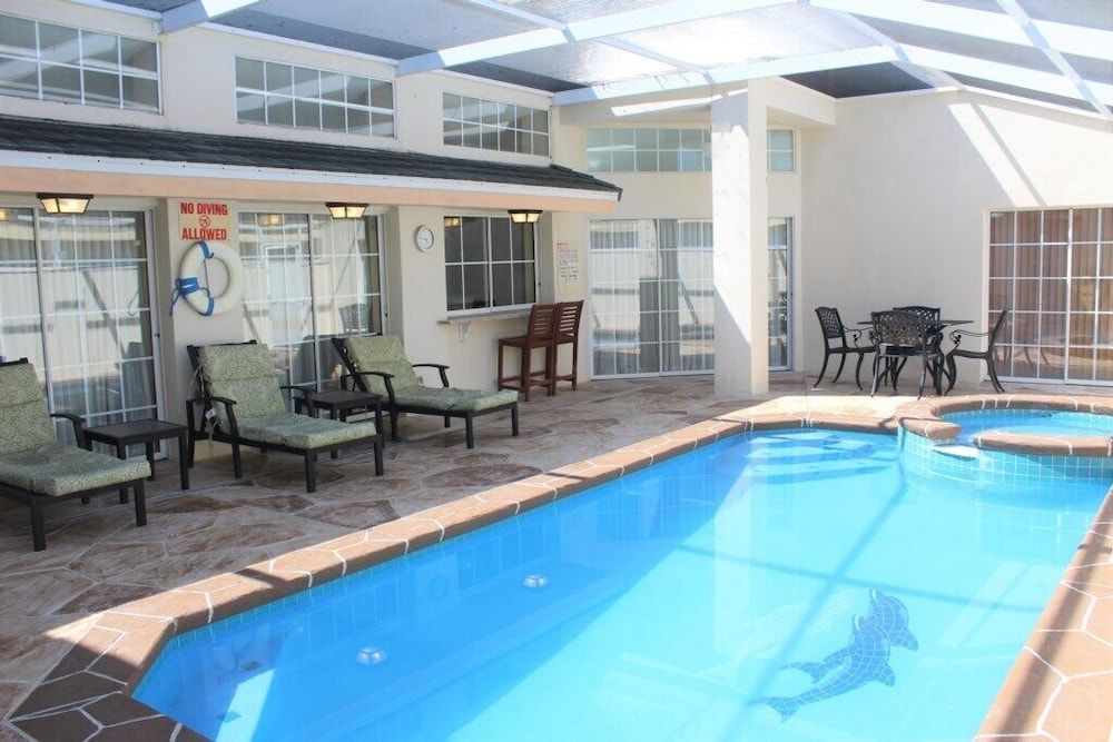 undefined Lf811or 3 Bedroom Villa by RedAwning 4