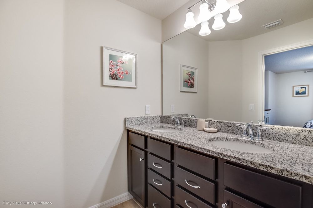 1804gobi Amazing 7 Bedroom 5 Bathroom Windsor Villa 21