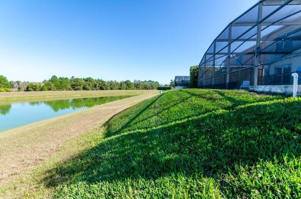 4 Bedroom Home with Pool Table Villa (8417 SKC) 22