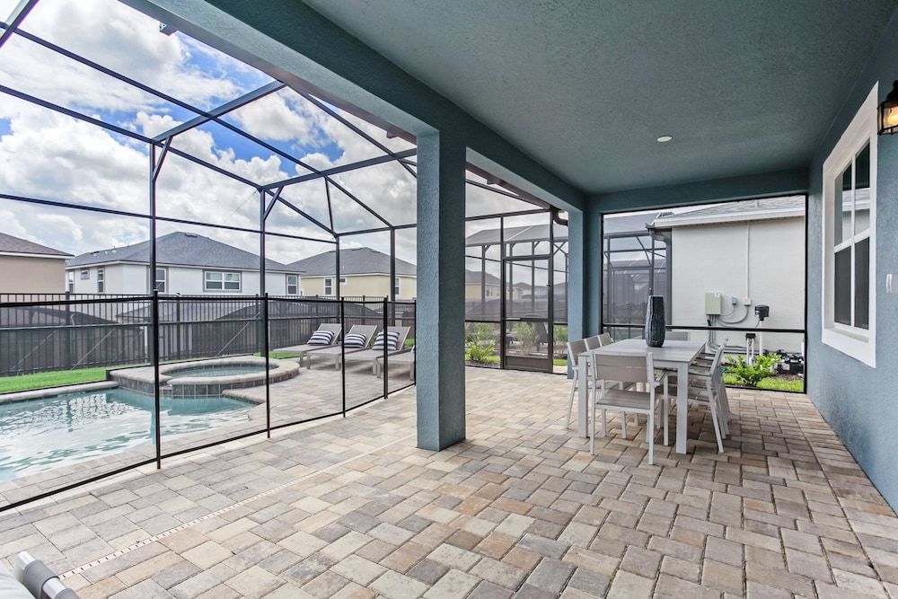 undefined 6 BD 5 BH Villa Game Room Spa Pool 5