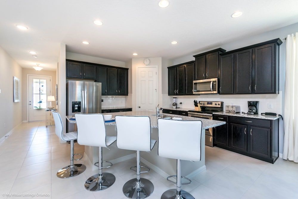 undefined 7 BD 5 BH With Game Room Pool Spa 3