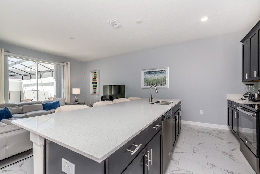 undefined Classic 4 Bed 3 Ba Champions Gate 4