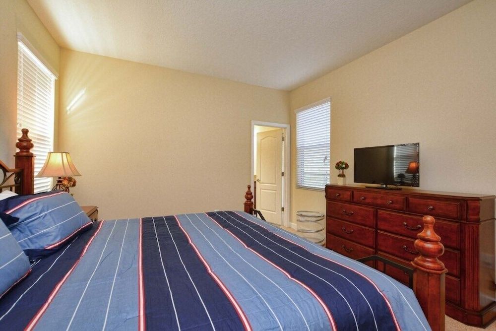 Paradise Palms-5 Bedroom w/pool - 3507PP Home by RedAwning House, 5 Bedrooms 3