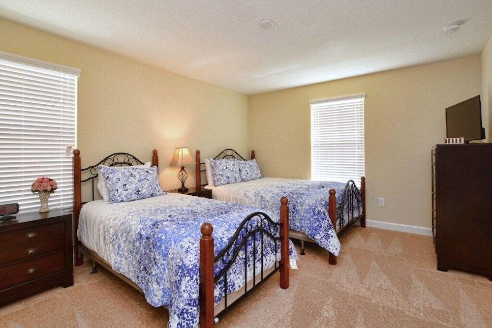 Paradise Palms-5 Bedroom w/pool - 3507PP Home by RedAwning House, 5 Bedrooms 5