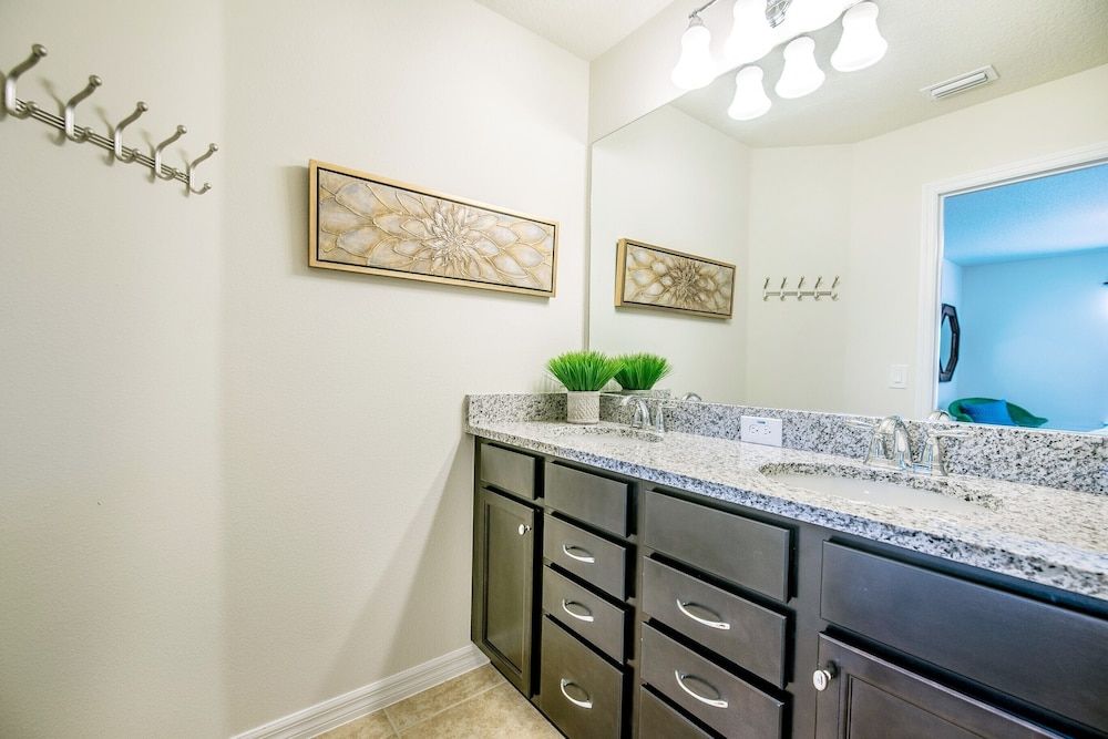 7 Bdrm5.5 Bathvillagame Roomspa Villa (Windsor at Westside IHR 4061) 17