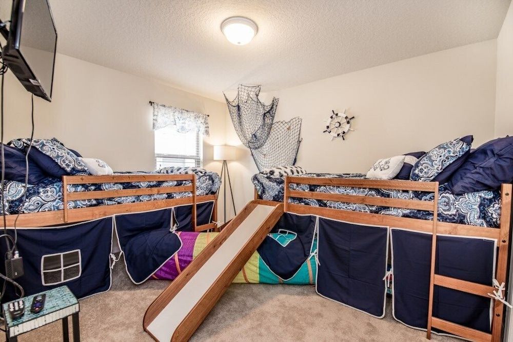 7 Bdrm5.5 Bathvillagame Roomspa Villa (Windsor at Westside IHR 4061) 5