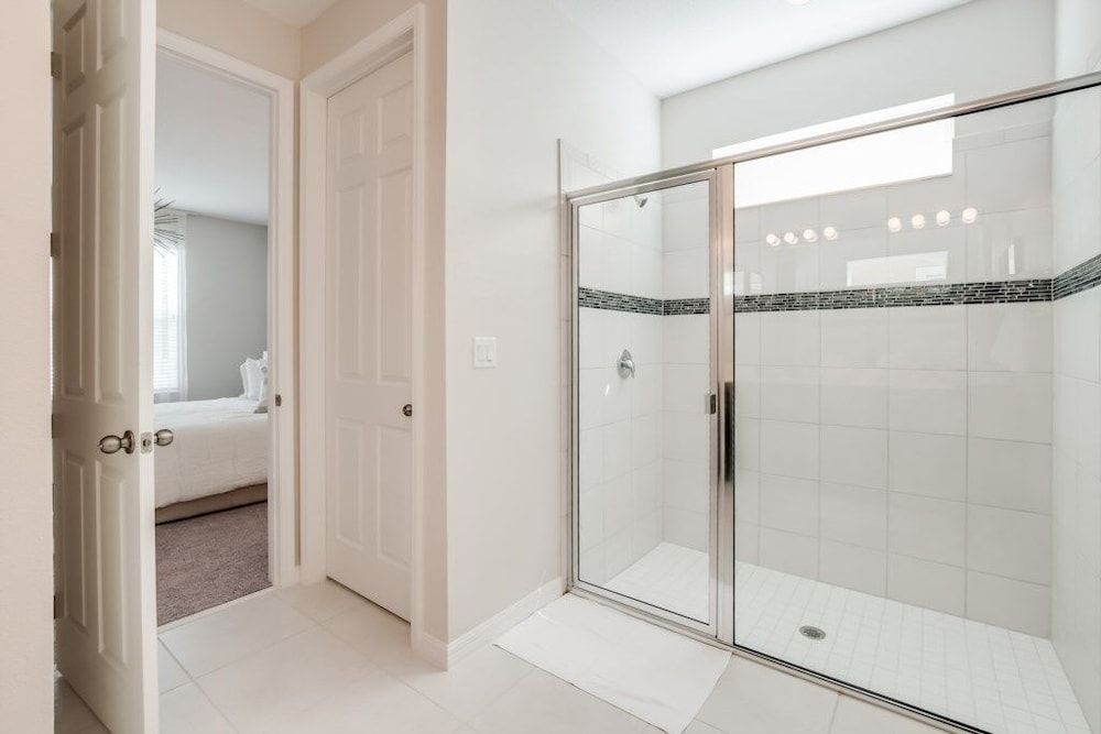 South Facing With Lots Of Games In Game Room! 9 Bedroom Villa by RedAwning Villa, Multiple Bedrooms 23