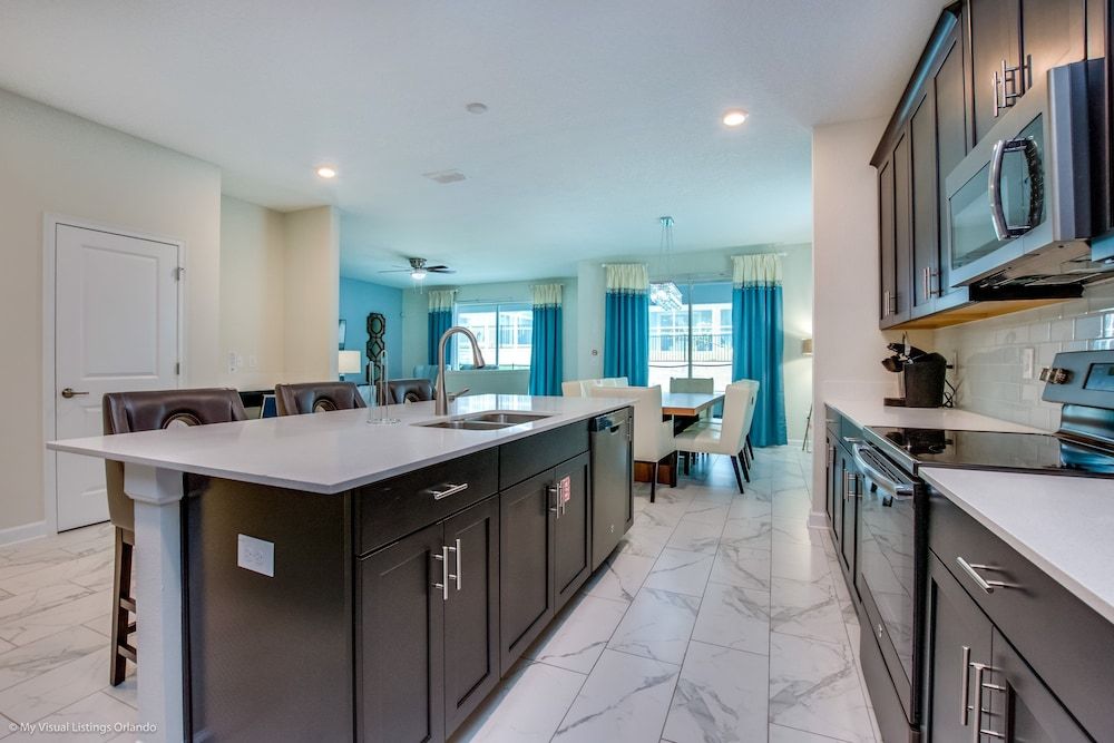 undefined 6 Bedroom 5 Bathroom Vacation Home 7